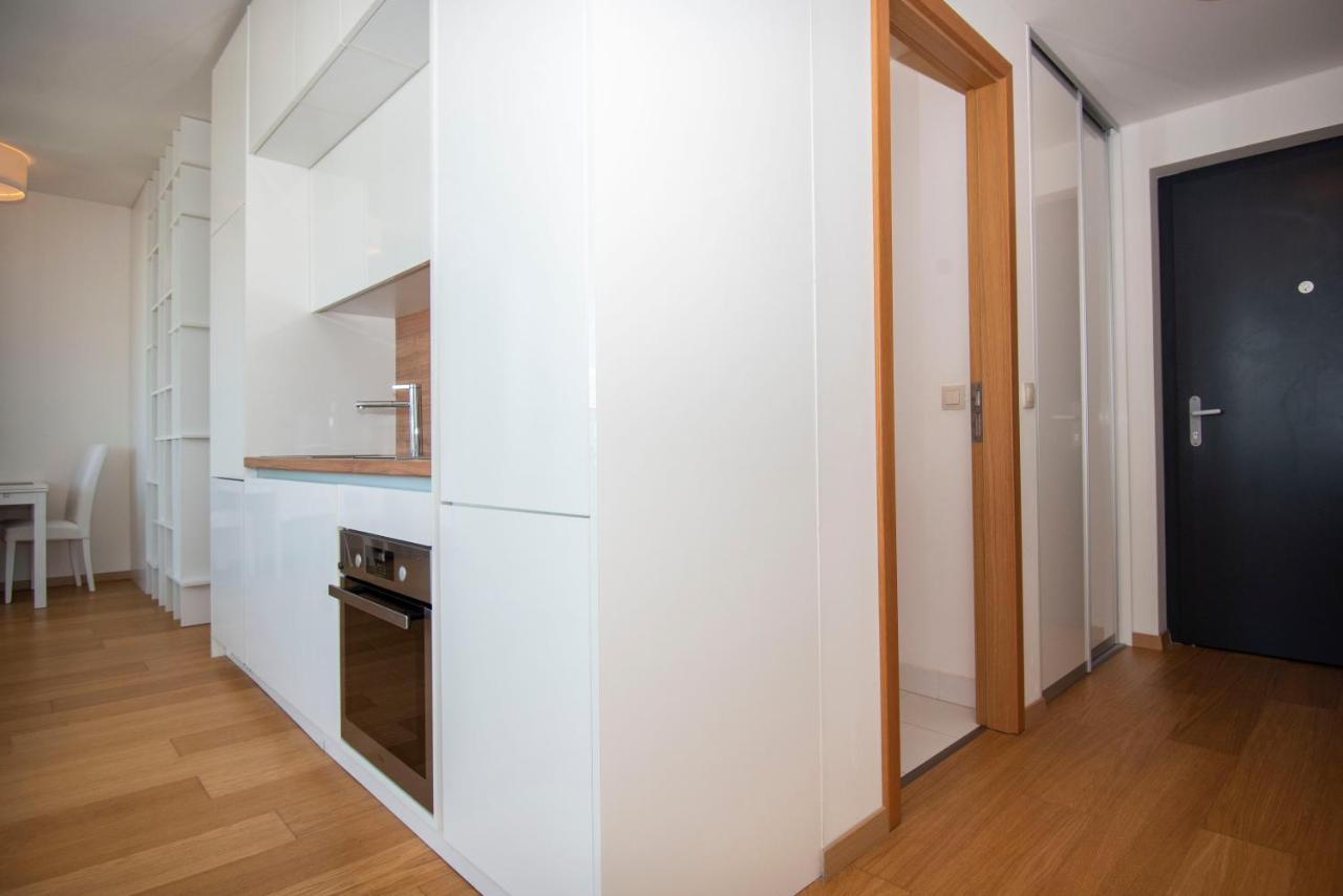 ブラチスラヴァLuxury 1Bdrm On The 28Th Floorアパートメント エクステリア 写真