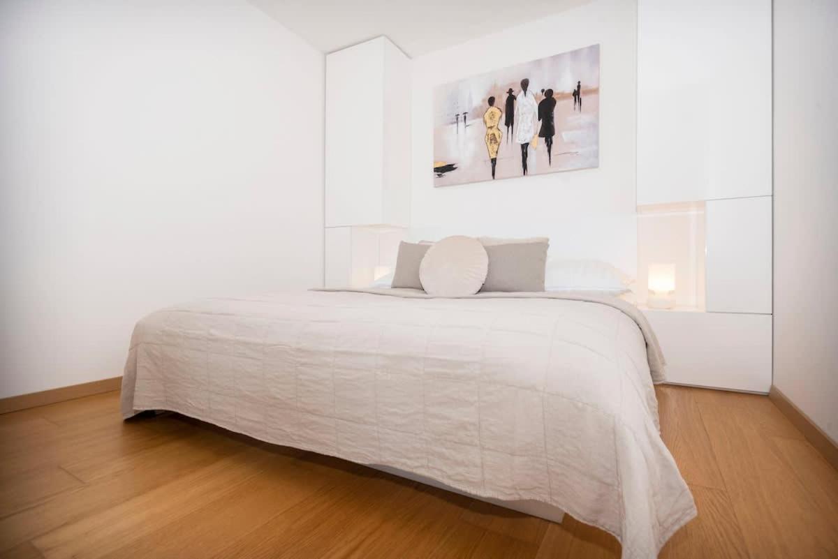 ブラチスラヴァLuxury 1Bdrm On The 28Th Floorアパートメント エクステリア 写真