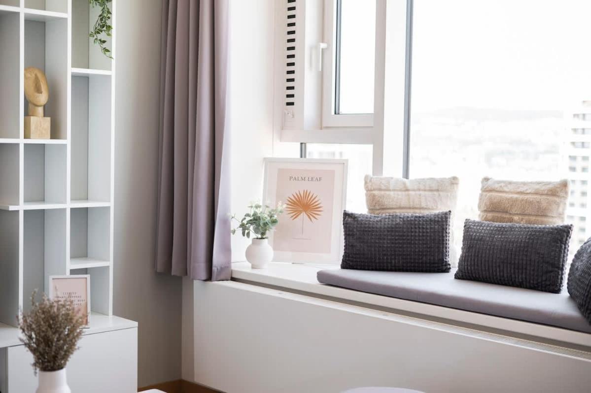 ブラチスラヴァLuxury 1Bdrm On The 28Th Floorアパートメント エクステリア 写真